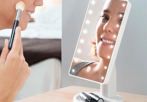 Espelho LED Tátil de Secretária