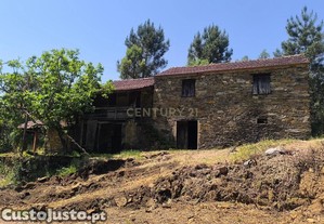 Quinta para Recuperar em Leiria com Vista para a Montanha