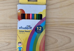 Caixa de 12 lápis de cor