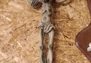 Crucifixo do artista plástico Licínio