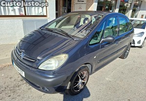 Citroën Picasso 2.0HDI - 01
