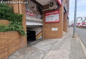 Garagem Usada em Bragana - Oportunidade a 6500 