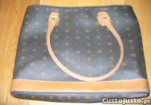 Mala de senhora Elegante