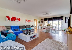 Luxuosa Moradia T4 com Vista Panormica