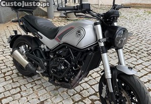 Benelli Leoncino 500 cc