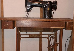 Máquina Costura Singer antiga