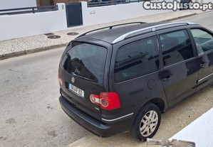 VW Sharan 2.0TDI - 05