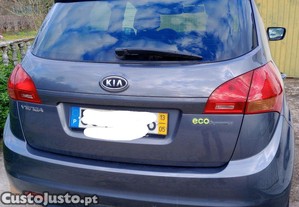 Kia Venga 1.4 CRDi eco - 13