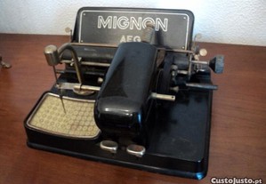 Maquina de escrever antiga AEG Mignon 1908