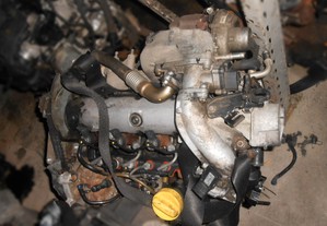 Motor para Renault Laguna II 1.9 dci F9Q818