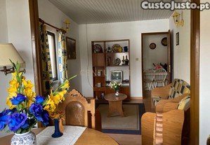 Moradia Isolada T2 em Pinzio - Pinhel - (Guarda) com garagem fechada