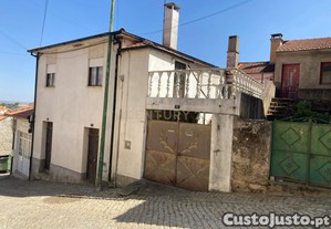 Moradia em Alfndega da F