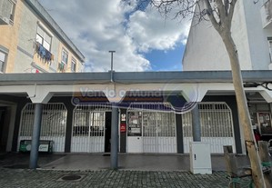 Estabelecimento Comercial em Vila Franca de Xira (VFX066)