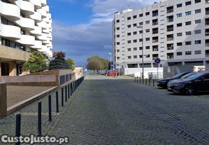Parqueamento (Box) no Parque das Naes, Espelho do Tejo