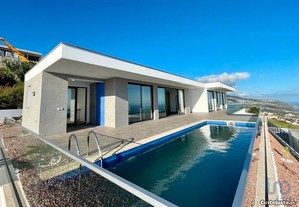 Casa T3 em Madeira de 829,00 m²