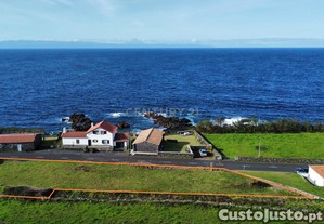 Terreno com Vista Panormica na Ilha Graciosa - 75.000 