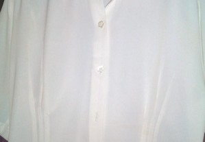 Camisa cor branco tamanho L