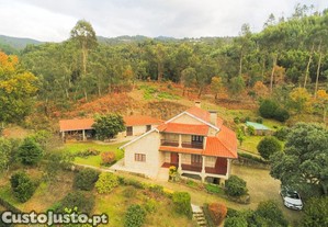 Quinta, com potencial turstico, em Mondim de Basto