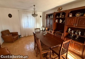 Moradia T4 em Salvador/ Penamacor