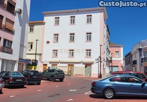 Edificio Habitacional 4 Pisos em Lagoa com Vista Panormica e Boa Localizao