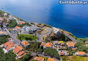 Moradia Tradicional T3 - Arco da Calheta (Vista Mar)