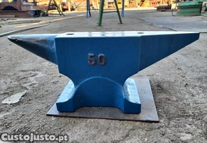 Bigorna de 50 Kg - Nova