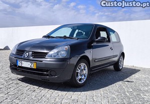 Renault Clio (Sbr8ef) - 04