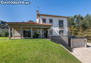 Moradia T3 Em Vale, Arcos De Valdevez