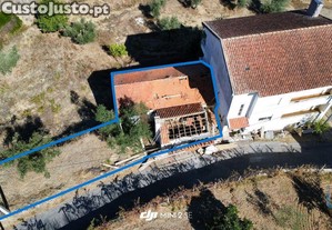 Casa / Villa em Proena-a-Nova e Peral de 69,00 m