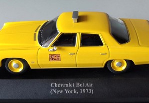 * Miniatura 1:43 Colecção "Táxis do Mundo" Chevrolet Bel-Air (1973) Nova Iorque 2ª Série