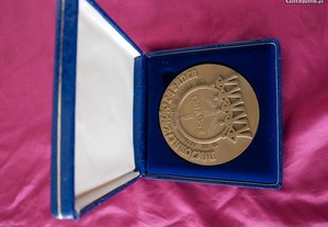 Medalha em bronze comemorativo da Nacionalização d