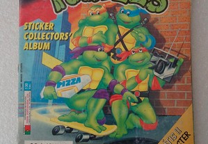 Caderneta de cromos Teenage Mutant Hero - Turtles - Tartarugas Ninja + poster