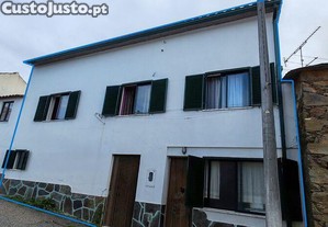 Casa / Villa T3 em Alvares de 112,00 m�