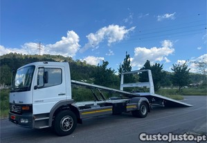 Mercedes atego 15/230 6 cilindros estrado novo