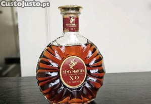 Garrafa Conhaque Remy Martin XO