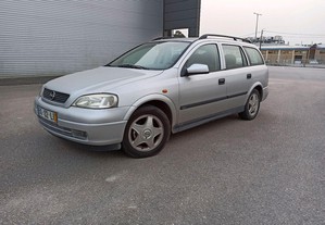 Opel Astra caravan 1.4