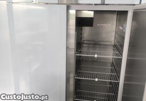 Armário frigorifico de conservação 1200 Litros inox