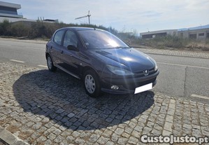 Peugeot 206 Xr Presence - 01