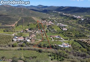 Moradia Com Terreno Junto À Barragem Do Arade