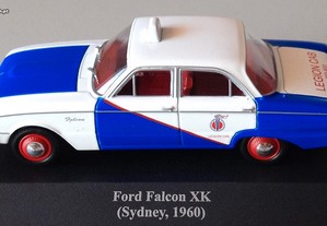 * Miniatura 1:43 Colecção "Táxis do Mundo" Ford Falcon XK (1960) Sydney 2ª Série 