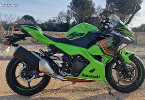 Kawasaki Ninja 400 KRT , 2022