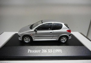 Peugeot 206 XS 1999 - Escala 1/43 - NOVO