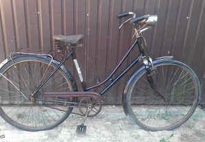 Bicicleta Pasteleira de senhora Orbita antiga