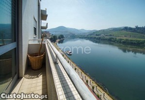 Apartamento T2 C/ Vista Privilegiada Sobre O...