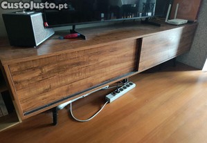 M�vel de TV como novo