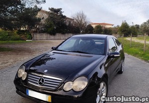 Mercedes-Benz C 220 Sport Coup� - 01