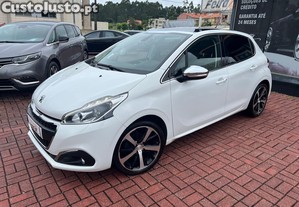 Peugeot 208 1.2 PureTech Allure - 15