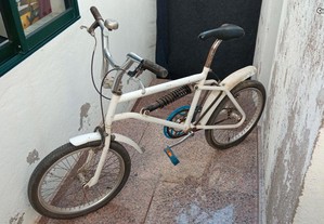 Bicicleta BMX c/suspensão