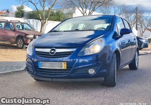 Opel Astra D de 2008 a diesel Motor 1.3 CDTI - 08