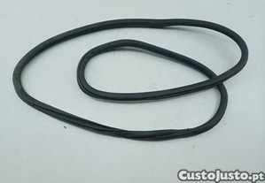 Borracha Porta Tras Esquerdo Peugeot 308 Sw Ii